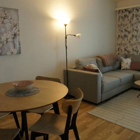 Keskustan Kaksio 45 M2 Autopaikalla, Rautatienkatu 19, 9 Krs Apartman Oulu Kültér fotó