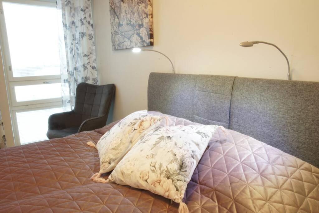 Keskustan Kaksio 45 M2 Autopaikalla, Rautatienkatu 19, 9 Krs Apartman Oulu Kültér fotó