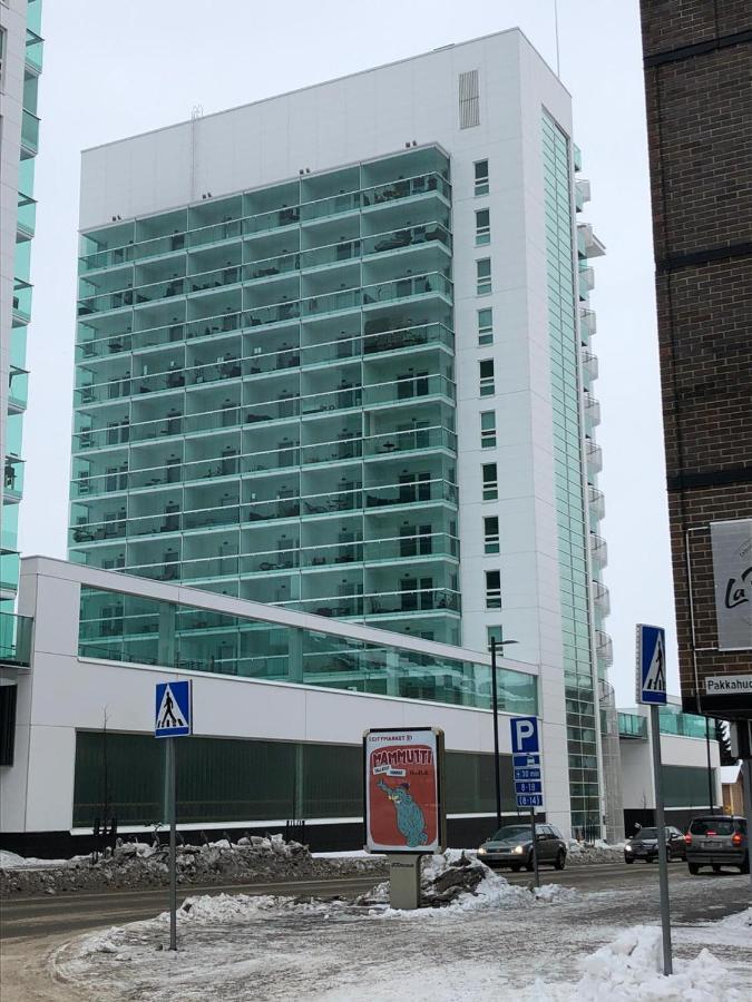 Keskustan Kaksio 45 M2 Autopaikalla, Rautatienkatu 19, 9 Krs Apartman Oulu Kültér fotó